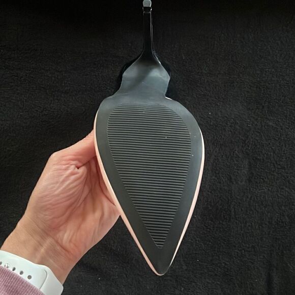 Jennifer Lopez Women's Pink Black Pointed Toe Patent Leather Heel Pumps - Picture 12 of 16